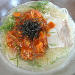 函館ラーメン藍 - ちょい辛冷麺