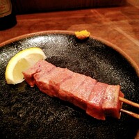 鳥茂 - 軽く炙ったレバ