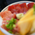 ひょうたん寿司 - まぐろ丼（¥750税込み）