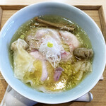 飯田商店 - わんたん入りしおらぁ麺（1580円）