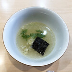 飯田商店 - お出汁割り（鰹）（200円）