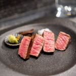 渋谷鉄板焼きOKANOUE - 最高級A5ランク黒毛和牛　赤身ステーキ