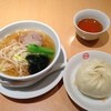 551蓬莱 「飲茶CAFE」伊丹空港店（南ターミナル）