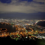 函館洋菓子スナッフルス - 山頂からの夜景