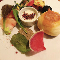 フィオリスカ - 