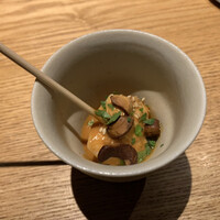 焼鳥 市松 - 絶品坦々鶏。