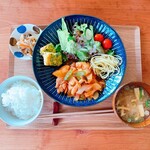 みんなのカフェ ぐりぐり - 日替わりランチ