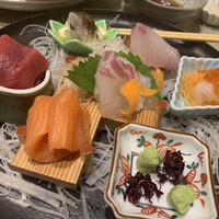 海鮮処松月亭 博多本店 - 刺身盛り合わせ