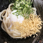 はなまるうどん - 釜玉うどん(小)アップ