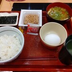 なか卯 - 納豆朝定食（ご飯小盛）［290円］