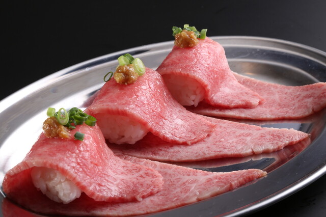 和牛肉寿司（1貫）