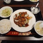 江南苑 - 黒酢酢豚ランチ800円