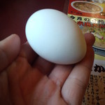 珍來総本店 - サービスのゆで卵