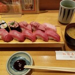 東京寿司 ITAMAE SUSHI - ランチ・板前まぐろにぎりセット。