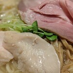 絢 - 2種類のチャーシュー