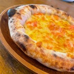 チイナ邸 窯焼きピザ＆生パスタ＆大衆イタリア料理のダイニングバー - 