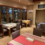 チイナ邸 窯焼きピザ＆生パスタ＆大衆イタリア料理のダイニングバー - 