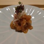 すし宮川  - 白皮カジキ　山山葵