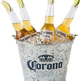 コロナビールが飲み放題に仲間入り！食事付きは3時間飲み放題。