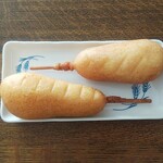 ディオ - ホットドッグ (税抜)47円×２本 ※開封後(角度を変えて) (2021.10.29)