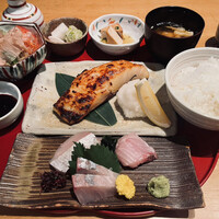 伊豆の旬 やんも 南青山店 - 