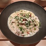 わたす日本橋 - 岩手県産　岩中豚バラ肉の豆乳味噌スープパスタ