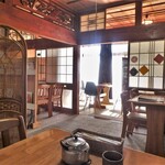きまぐれひよこ - 店内