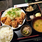 お魚と地酒 豆助 - 鶏の唐揚定食