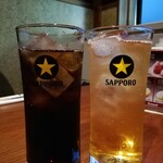 炭焼 肉丸 - コカ・コーラと梅サワージュース