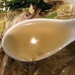 紅蘭 - 透き通るスープ