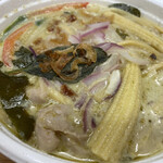 さいとう食堂 - 【グリーンカレーフォー】辛くてクリーミー×シャキシャキ野菜がまたいい感じ！