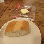町家フレンチ プランセス メゾン - フランスパン・バター