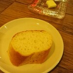 町家フレンチ プランセス メゾン - 追加のフランスパン・バター