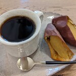 ミタスのコーヒー - ホットコーヒーとつぼ焼き芋