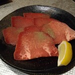 炭火焼肉　肉匠　たいら - タン塩!