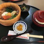 道の駅 原尻の滝　レストラン白滝 - りゅうきゅう丼（1200円）