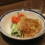 唐山房 - くらげのゴマソース　780円