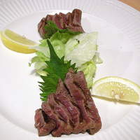 ステーキハウス キッチンリボン - 牛肉の刺身