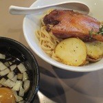 つけ麺 五ノ神製作所 - 12/11/29いい肉の日、シャラン鴨もものコンフィ