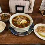 海老丸らーめん - 【限定】秋鮭のトマトみそらーめん