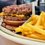 シェイク ツリー ダイナー - 