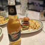 シェイク ツリー ダイナー - 