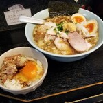 塩そば専門店 桑ばら - 玉子ごはん＋豚コッテリそば