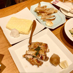Washoku Sake En - エイヒレ、だし巻き卵、鶏肉