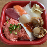 大漁丼家 - 料理写真:焼津丼