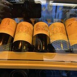 銀座 四代目 高橋屋 - ワインセラーのワイン
