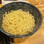 鯛担麺専門店 抱きしめ鯛 - 替え玉100円