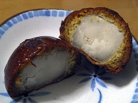 かりんとうまんじゅう 黒 白９０円 うぐいす１００円 By とら丼 丸田屋 総本店 安中 和菓子 食べログ