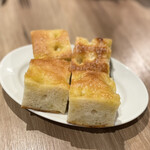 タベルナ・バルボーネ - フォッカッチャ