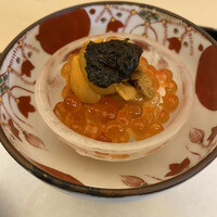やま中・本店　鮨と日本料理　 - 